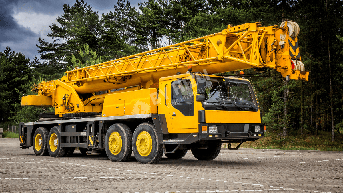 Tire Mobil Teleskopik Vinç