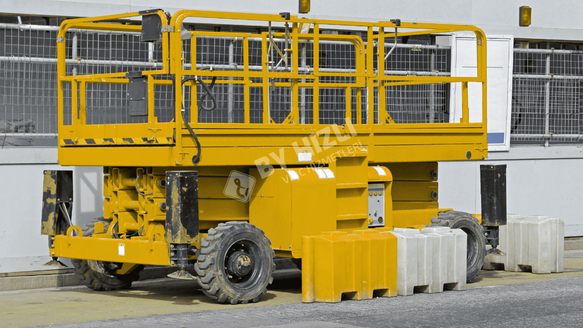 Tire Makaslı Platform Vinç